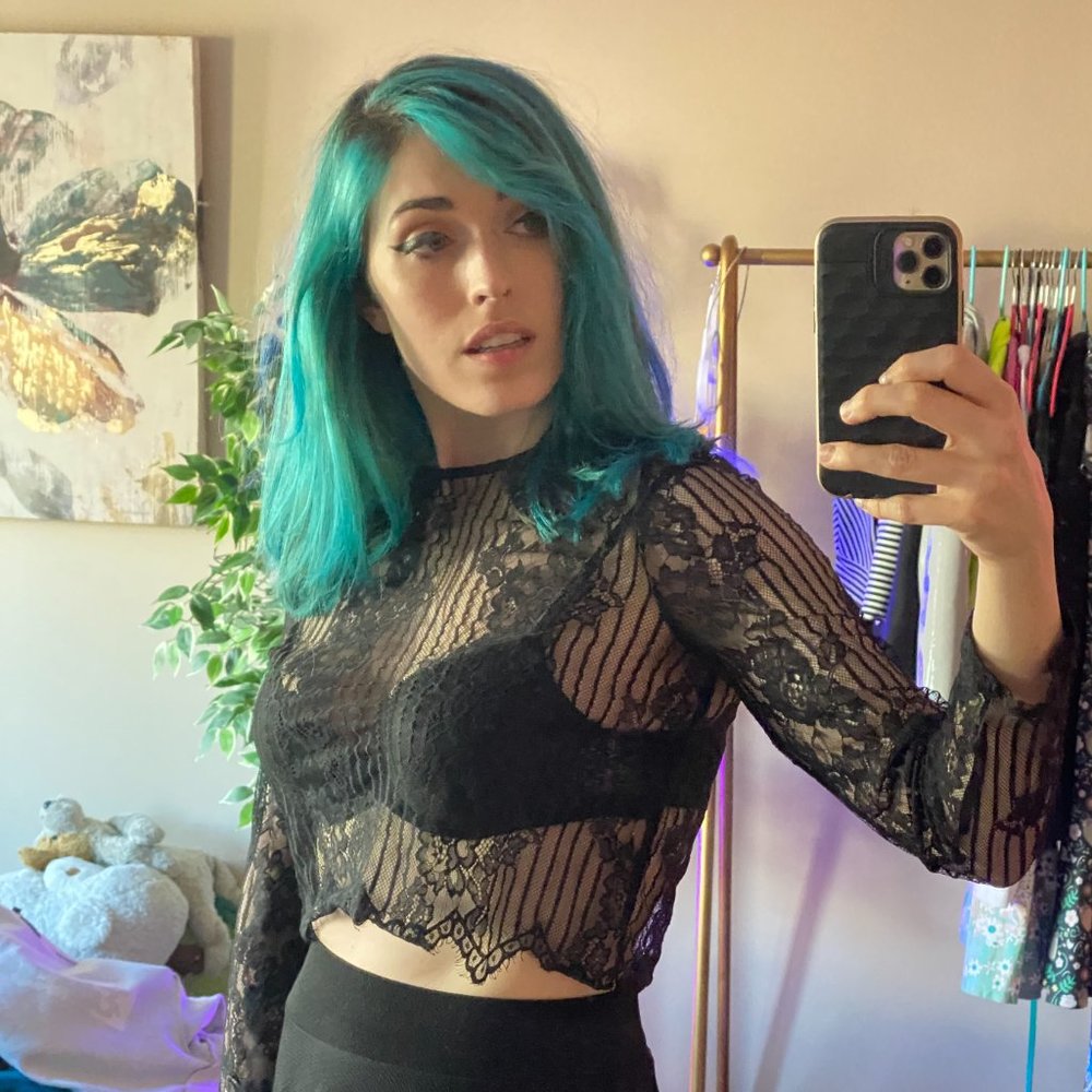 F21 Lacey Crop Top